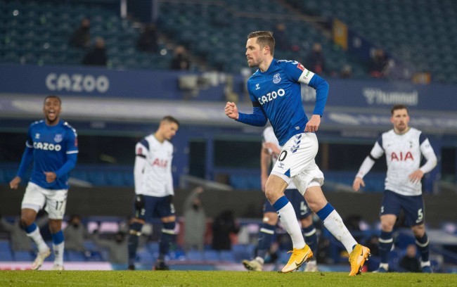 是他的场上 是他的场上