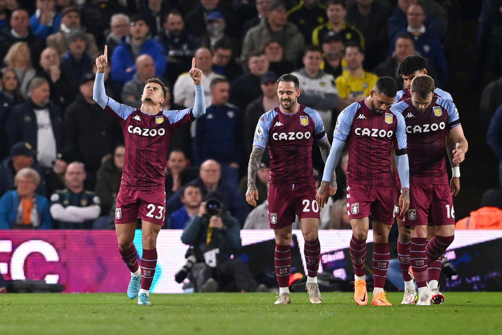 比赛以4 比赛以4